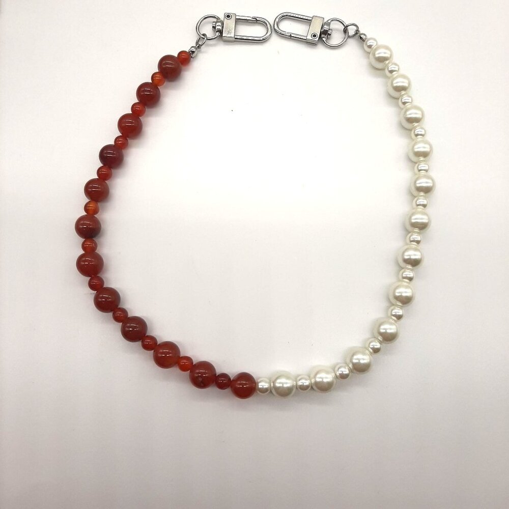 Urban Outfitters Faux Pearl Amber brown Stone adjustable Chocker Necklace